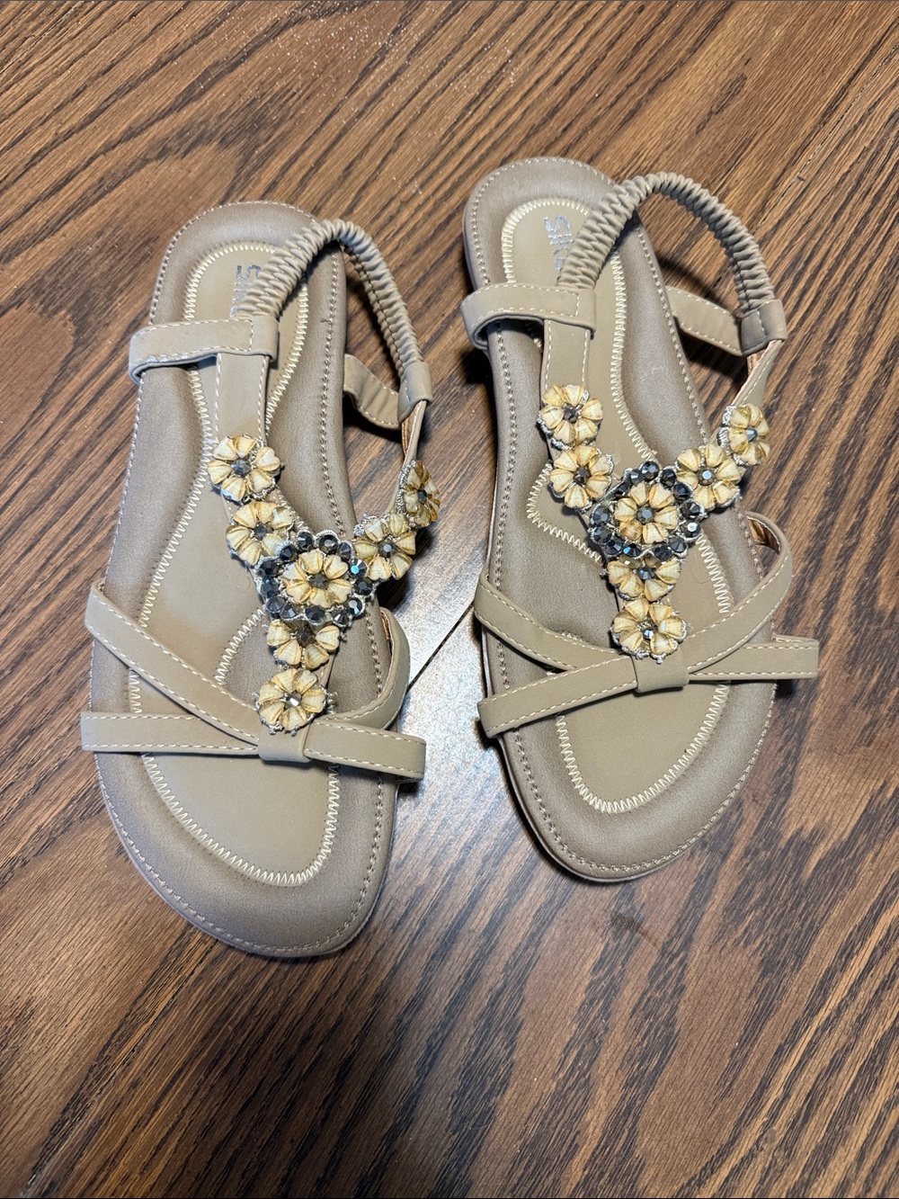 Women’s Beige Floral Embellished Slingback Sandals